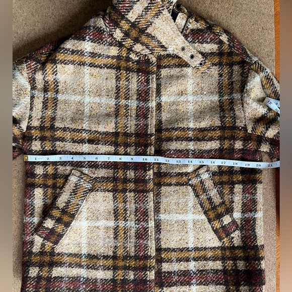 Banana Republic Oversized Balcamaan Jacket Neutral plaid. XXS but fits like XS/S - Picture 10 of 14